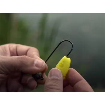 Jig rotund cu spin pentru năluci Delphin TYRE / 5 buc-1